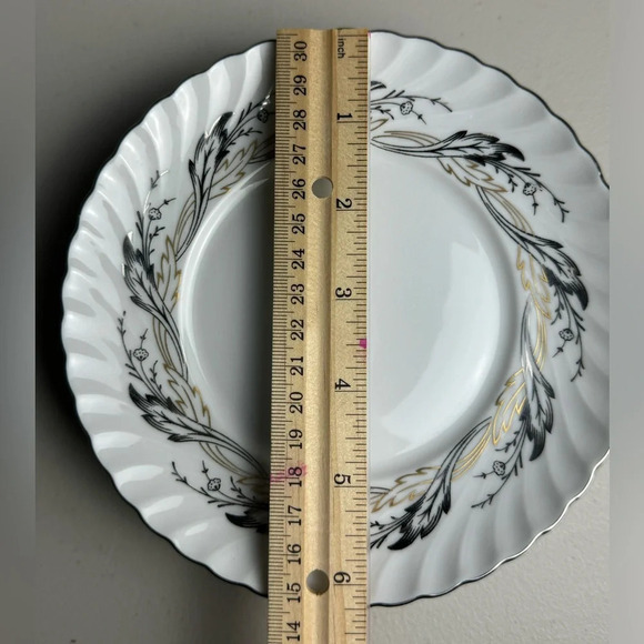 Princess Pearl Grey by ROYAL TETTAU Bread & Butter Plate set of 4 - Picture 2 of 5